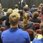 École-Ecole-privee-L-eau-Vive-Chretienne-protestante-evangélique-jesus-prière-Quebec-Francophone-primaire-secondaire- mini-concentrations-location-gymnase-salle-classe-communaute-classe-verte