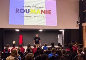 Roumanie-Anthony Laberge-École-Ecole-privee-L-eau-Vive-Chretienne-protestante-evangélique-jesus-prière-Quebec-Francophone-primaire-secondaire- mini-concentrations-location-gymnase-salle-classe-communaute-classe-verte