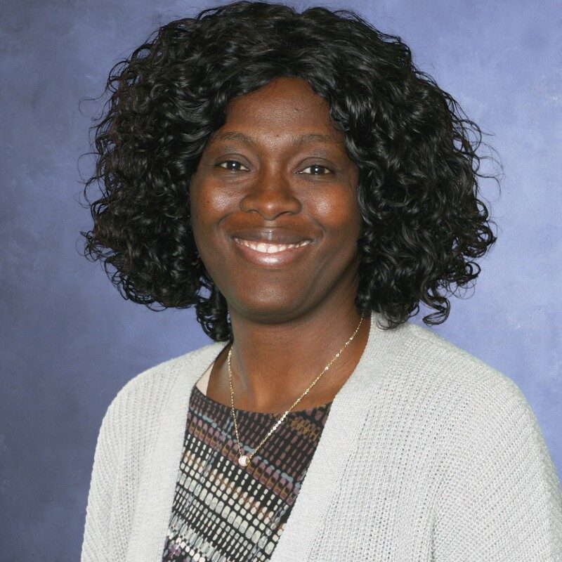 Marie-Clothide-Adjointe-à-la-comptabilité