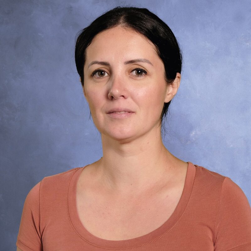 École-Ecole-privee-L-eau-Vive-Chretienne-protestante-evangélique-jesus-prière-Quebec-Francophone-primaire-secondaire- mini-concentrations-location-gymnase-salle-classe-communaute-classe-verte