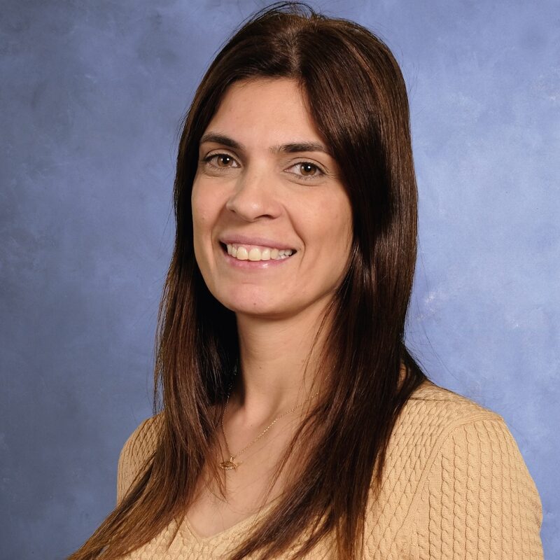 École-Ecole-privee-L-eau-Vive-Chretienne-protestante-evangélique-jesus-prière-Quebec-Francophone-primaire-secondaire- mini-concentrations-location-gymnase-salle-classe-communaute-classe-verte